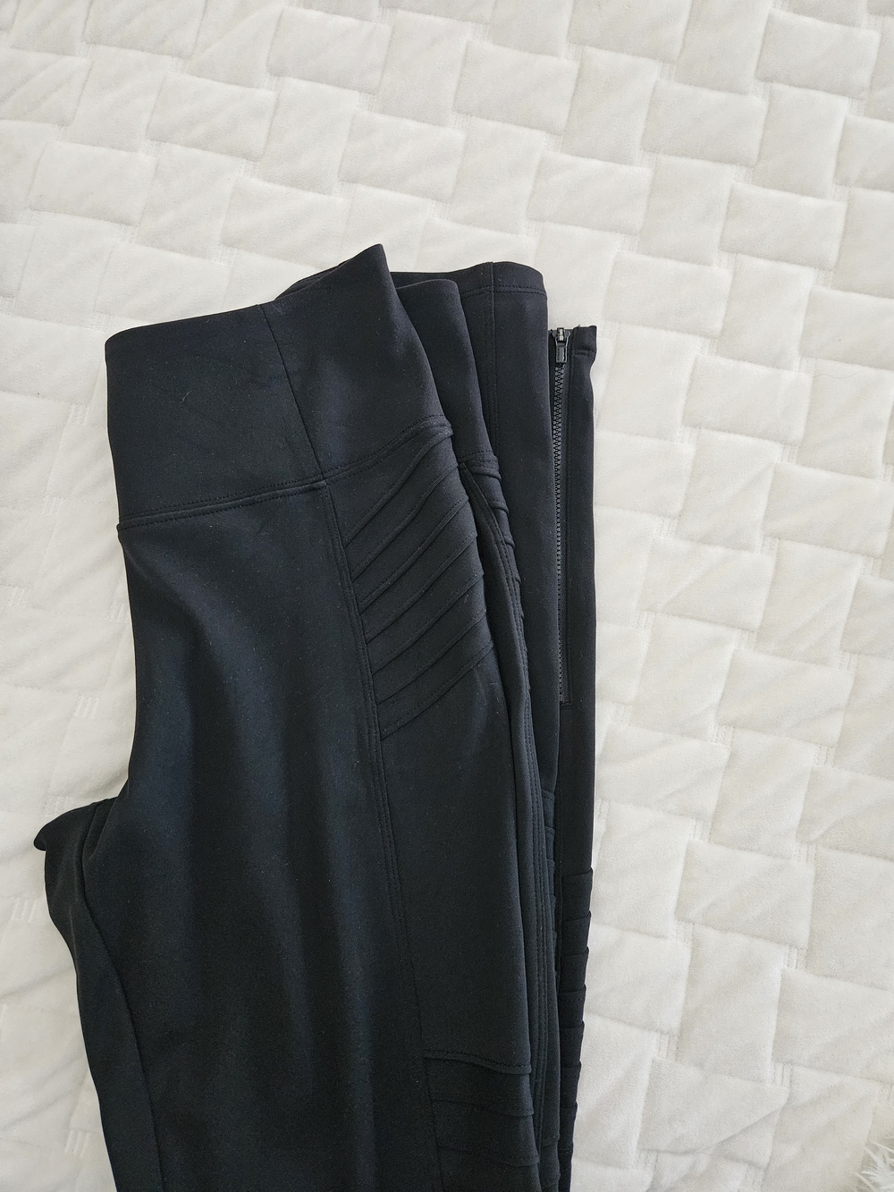 ATHLETA Delancey Moto Tight Black Medium TALL MT Ankle Zip - Picture 10 of 11